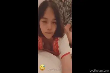 Cewek muda polos doyan dientot