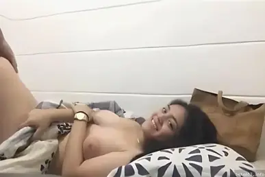 Goda Sahabat Lama ke Hotel Abis Reuni Sekolah